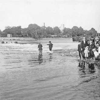Cracauer Wasserfall - Angler