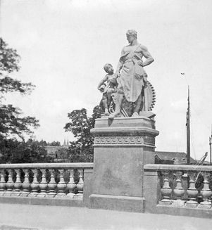 Zollbr&uuml;cke - Industrie