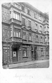 19 Klosterbergestraße 18