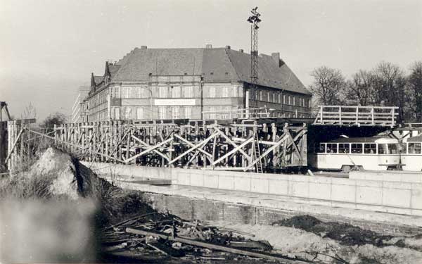 Bau der Westtangente Nov. 1973 am Damaschkeplatz