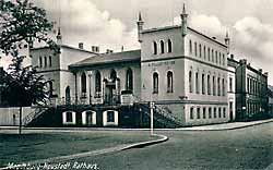 Das Neustädter Rathaus am Nikolaiplatz