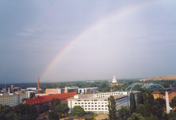 Hochhaus 11 - Regenbogen_kl