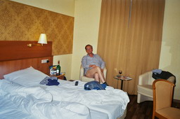 hotel-zimmer.jpg