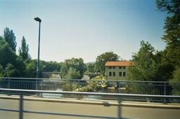 saale-bruecke.jpg